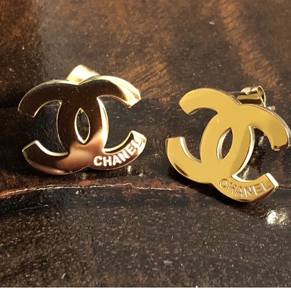 New Gorgeous Stud Earrings- Made in Italy! 🇮🇹 - Picture 8 of 11